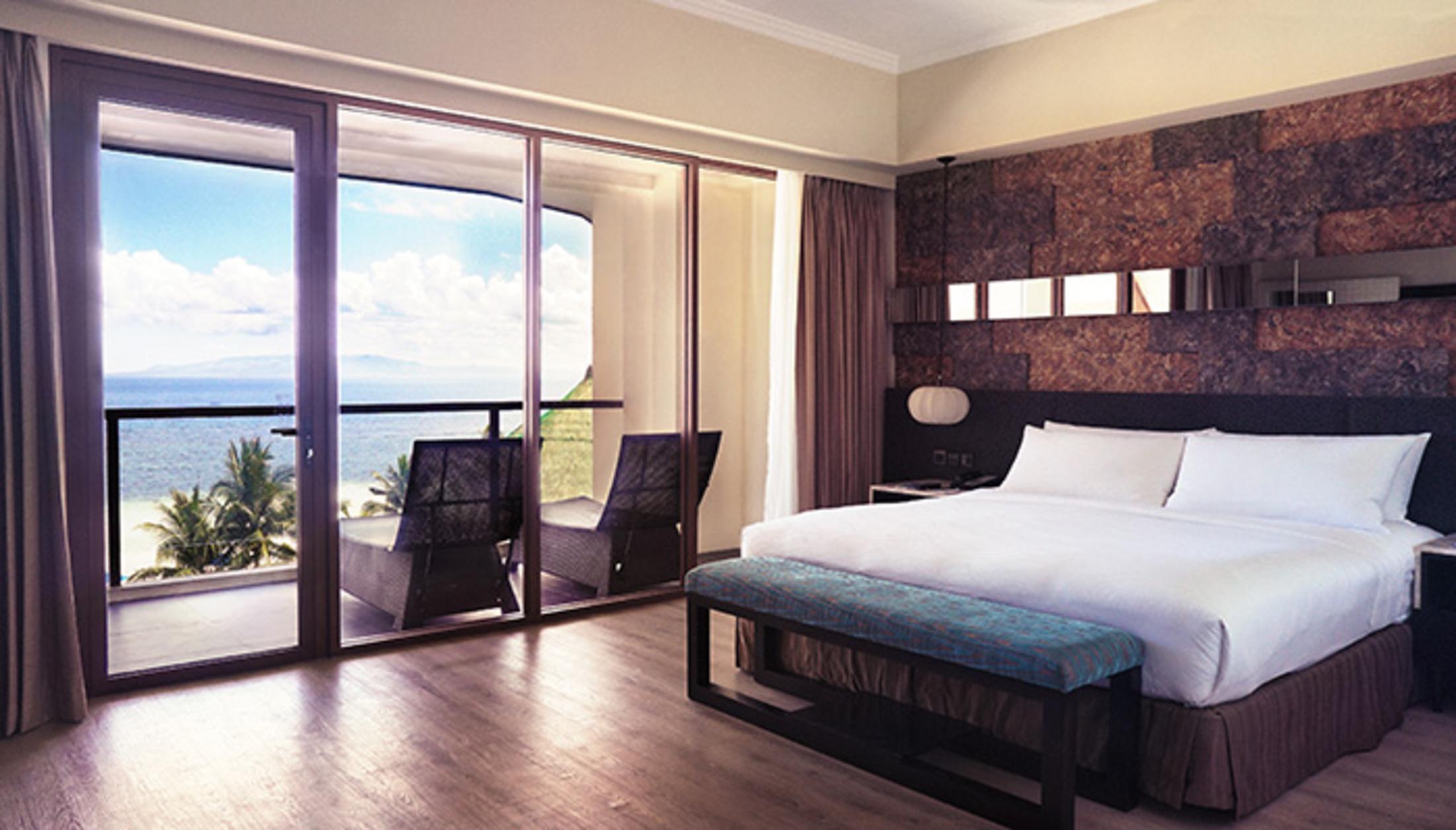 The Bellevue Resort Panglao Dış mekan fotoğraf Deluxe Ocean View Room